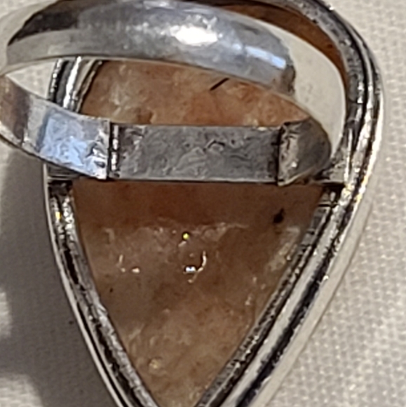 *Vintage Style Sunstone Teardop Ring - Picture 5 of 5